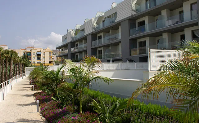 terraza-con-vistas-al-mar